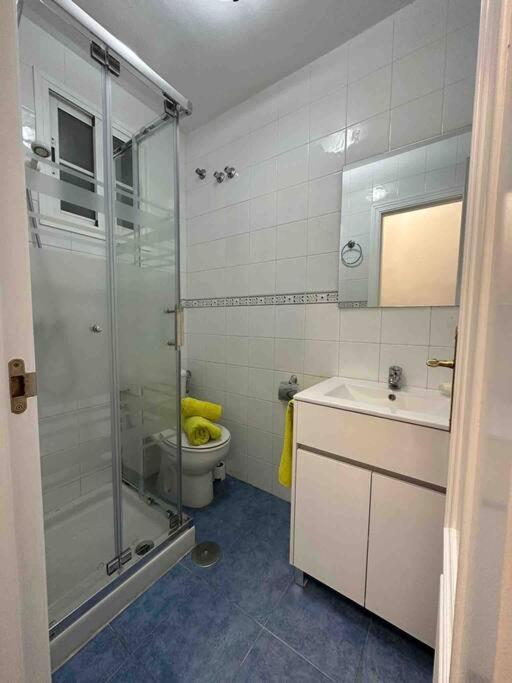 Precioso Estudio Junto Al Mar, Apartamentos Don Diego En La Carihuela Torremolinos Exteriör bild